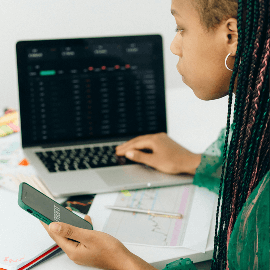 BrainedCoredNod Illustration der Leistungsanalyse